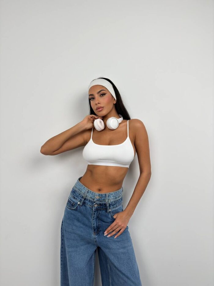 Low-cut Sports Bra - Producer: Black Fashion - Wholesale Women Clothes - TheBS Women
