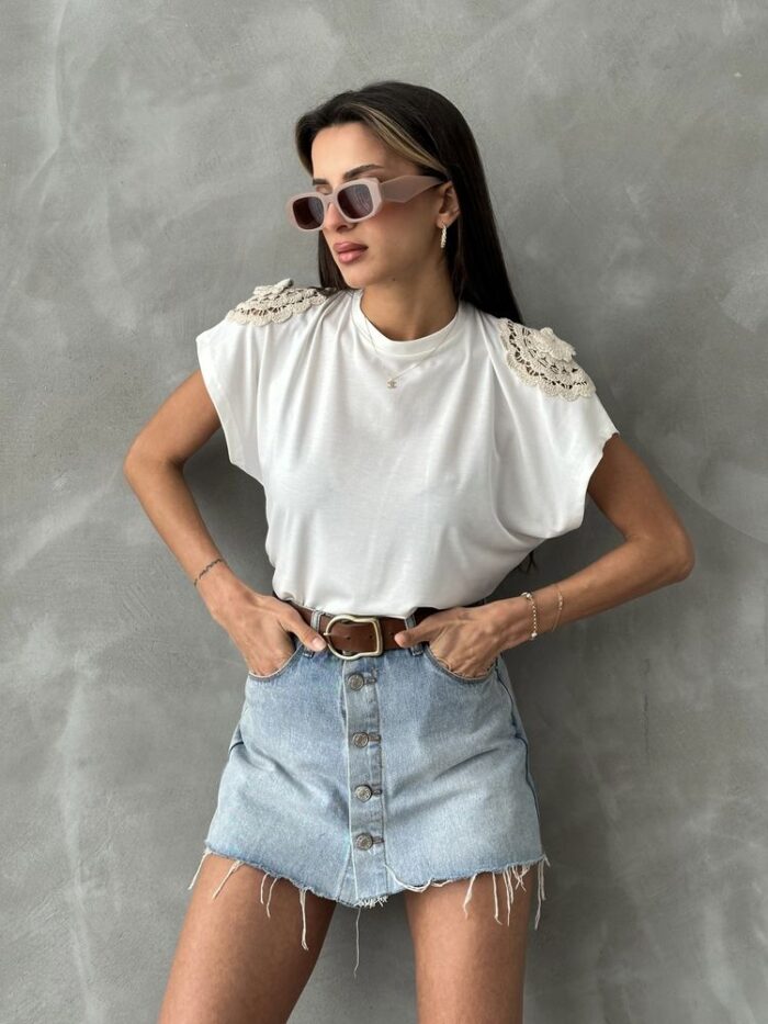 Shoulder Lace T-shirt - Producer: Topshow - Wholesale Women Clothes - TheBS Women
