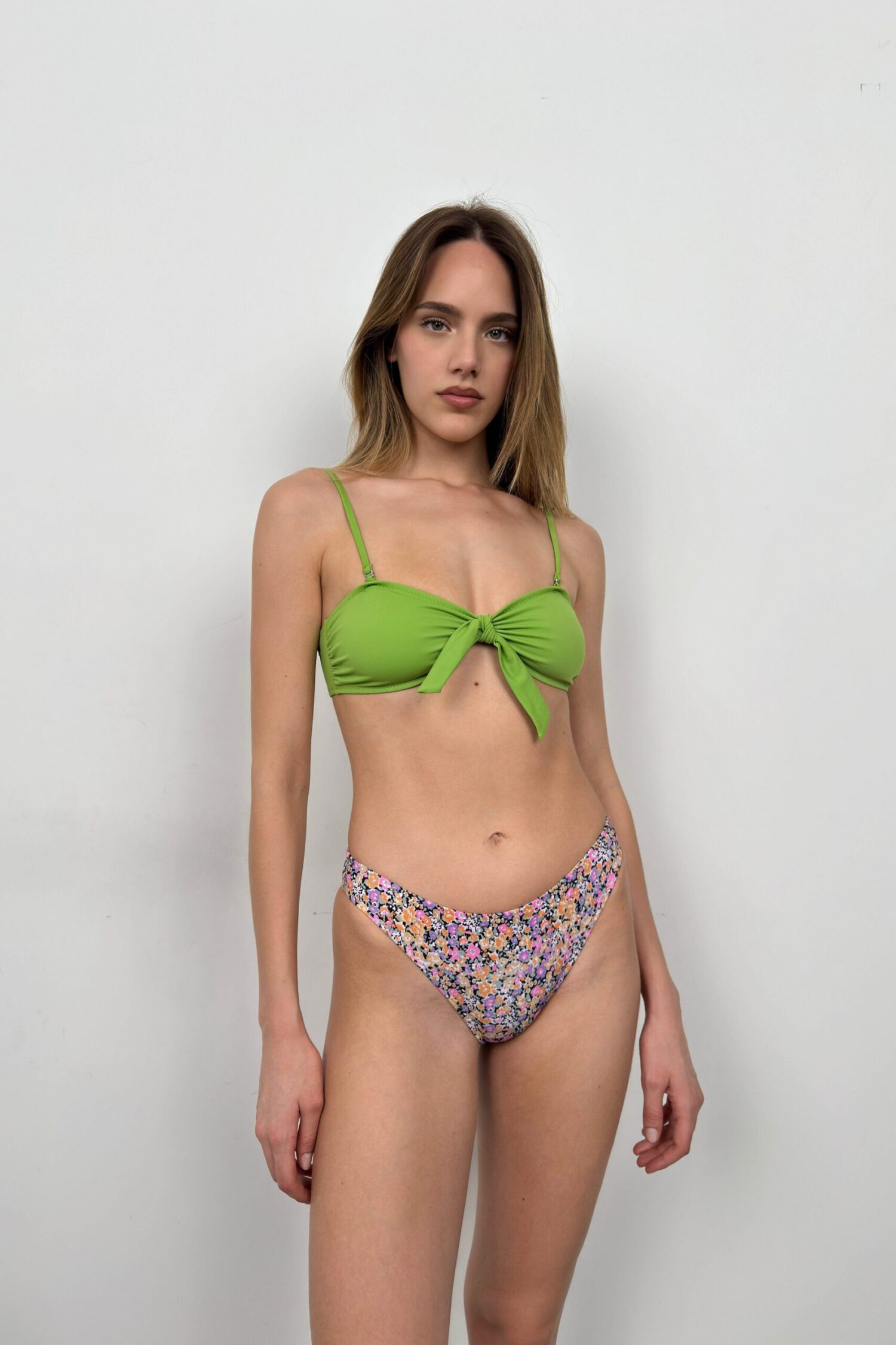 Bow Detail Floral Bikini Suit - Producer: Black Fashion - Wholesale Women Clothes - TheBS Women