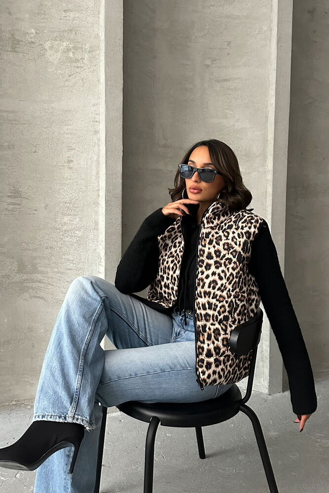 Leopard Patterned Quilted Vest - Producer: Topshow - Wholesale Women Clothes - TheBS Women
