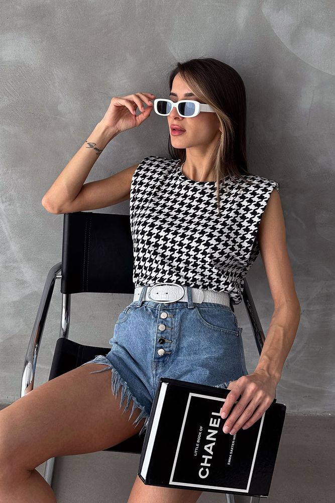 Houndstooth Printed Blouse -& White - Producer: Topshow - Wholesale Women Clothes - TheBS Women