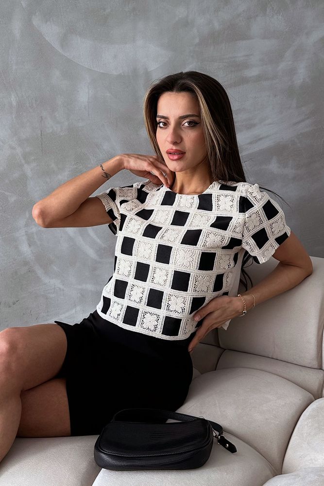 Short Sleeve Checkerboard Pattern Blouse -& White - Producer: Topshow - Wholesale Women Clothes - TheBS Women
