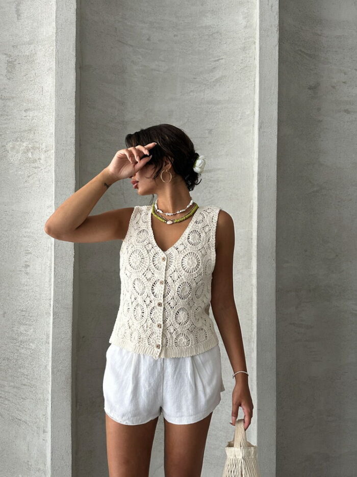 Buttoned Lace Vest - Producer: Topshow - Wholesale Women Clothes - TheBS Women
