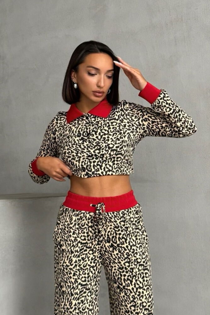 Leopard Patterned Polo Collar Crop Top - Producer: Topshow - Wholesale Women Clothes - TheBS Women
