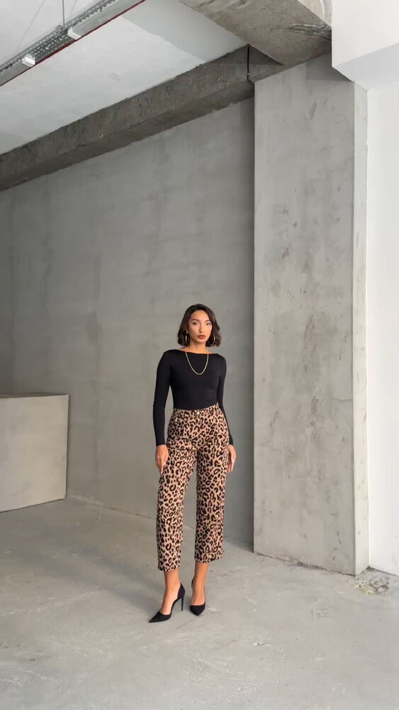 Black F1788 Leopard Patterned Trousers - Producer: Topshow - Wholesale Women Clothes - TheBS Women