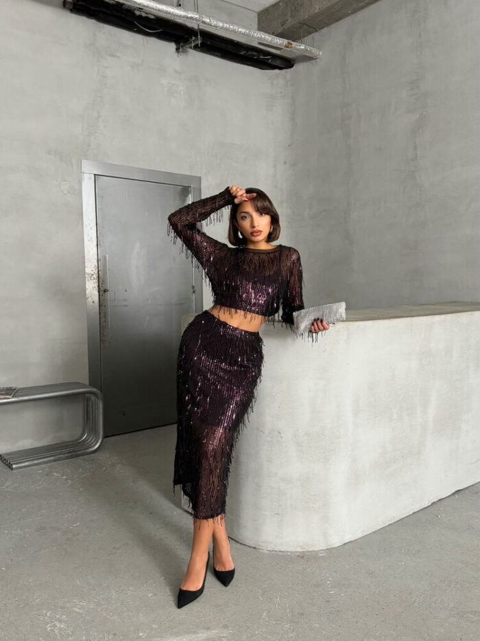 Black Burgundy Feather Sequin Skirt - Producer: Topshow - Wholesale Women Clothes - TheBS Women