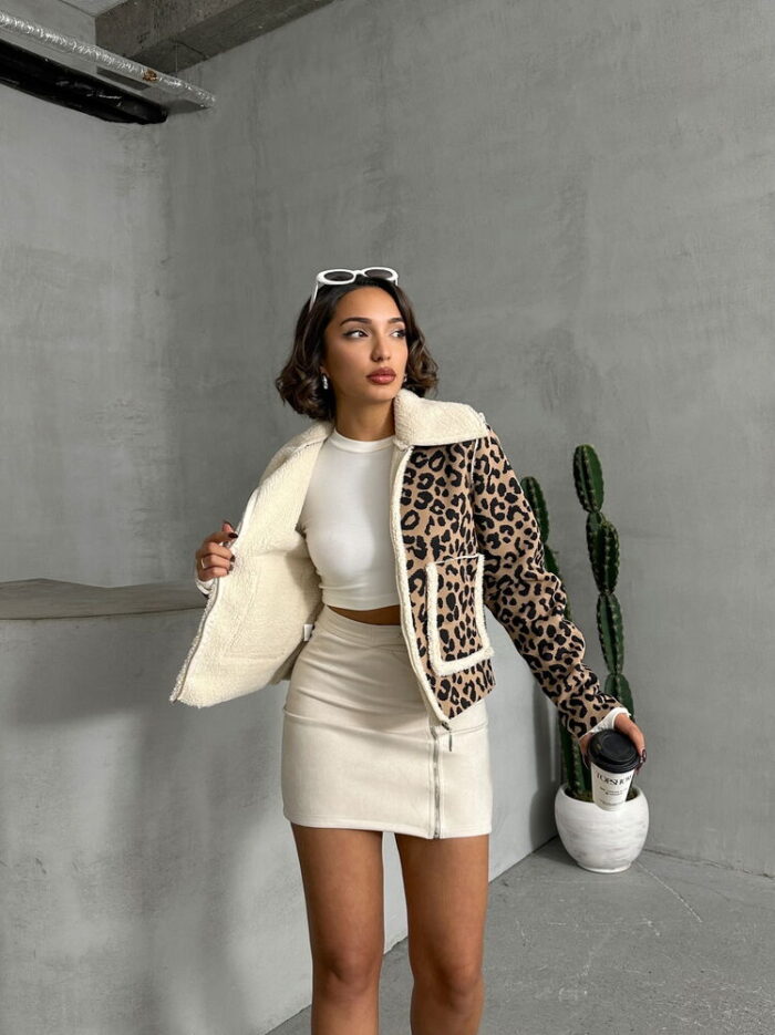 Black Leopard Patterned Plush Wholesale Coat - Producer: Topshow - Wholesale Women Clothes - TheBS Women