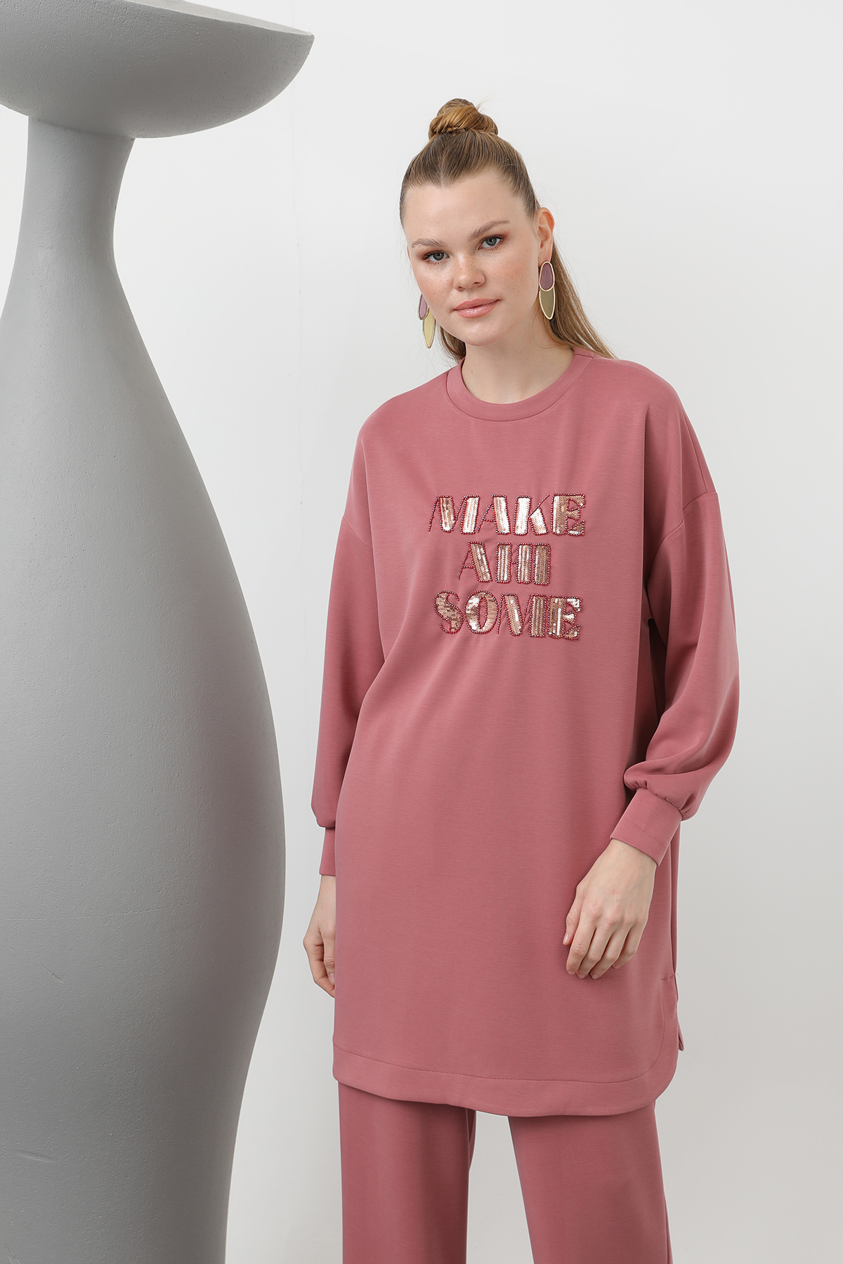 Trouser Suit With Stone And Sequin Embroidery On The Front – Brand: Puane – Women & Kids, Baby Clothes Wholesale – TheBS Women