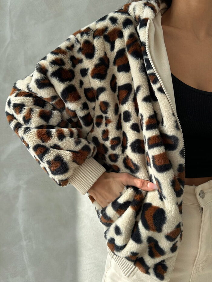 Leopard Look Plush Coat - Light - Producer: Topshow - Wholesale Women Clothes - TheBS Women