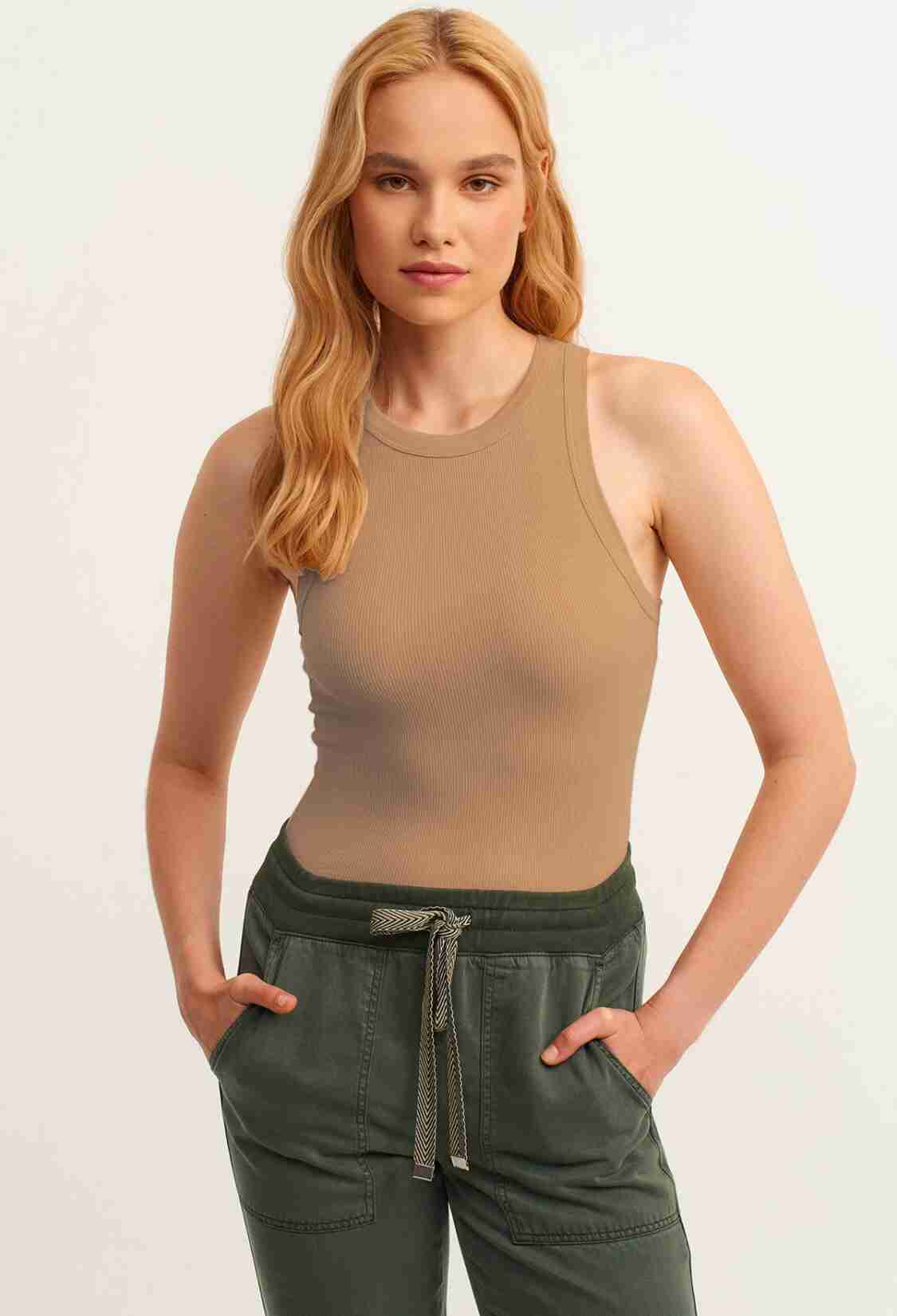 Ribbed Halter Neck Knitted Undershirt - Brand: la & vetta - Women & Kids, Baby Clothes Wholesale - TheBS Women