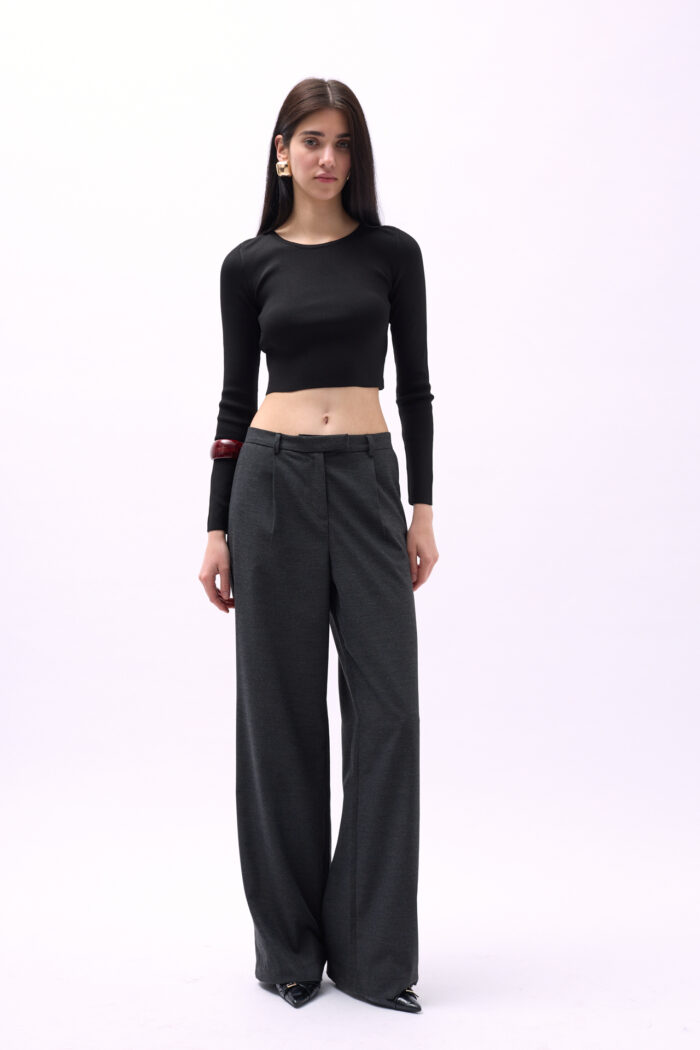 Crew Neck Textured Crop - Producer: Black Fashion - Wholesale Women Clothes - TheBS Women