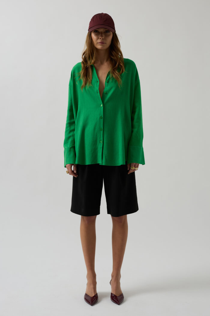 Oversize Linen Shirt - Producer: Black Fashion - Wholesale Women Clothes - TheBS Women