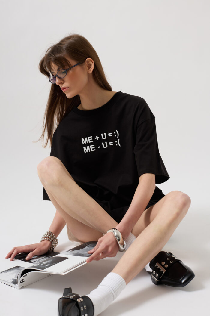 Embossed Printed T-Shirt - Producer: Black Fashion - Wholesale Women Clothes - TheBS Women