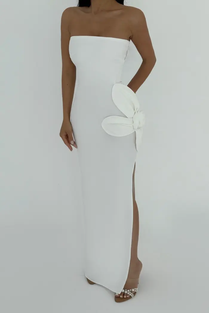 Rose Detail Strapless Dress - Producer: EYYO ATELIER - Wholesale Women Clothes - TheBS Women