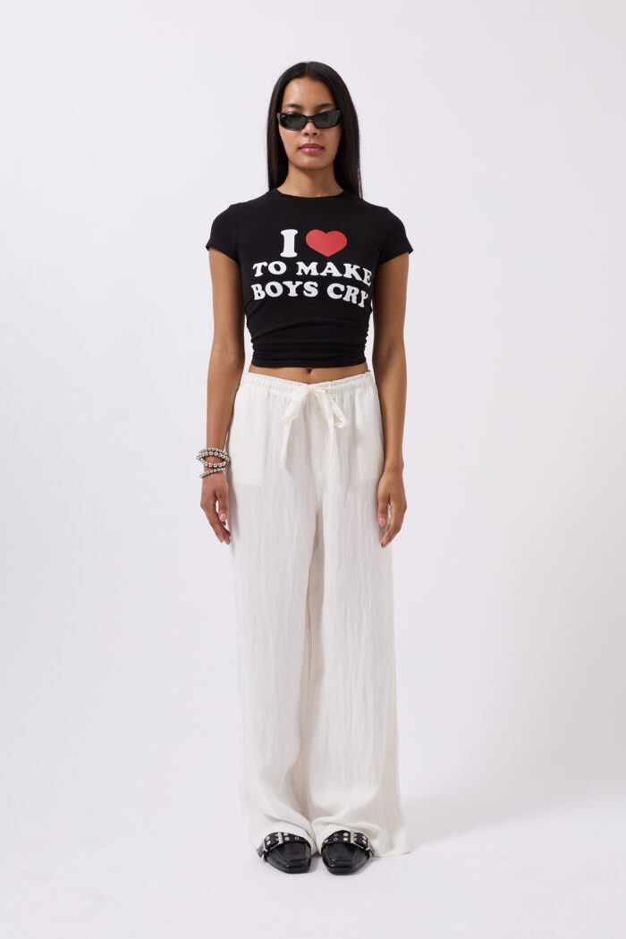 Embroidery Detail Printed Crop T-shirt - Producer: Black Fashion - Wholesale Women Clothes - TheBS Women