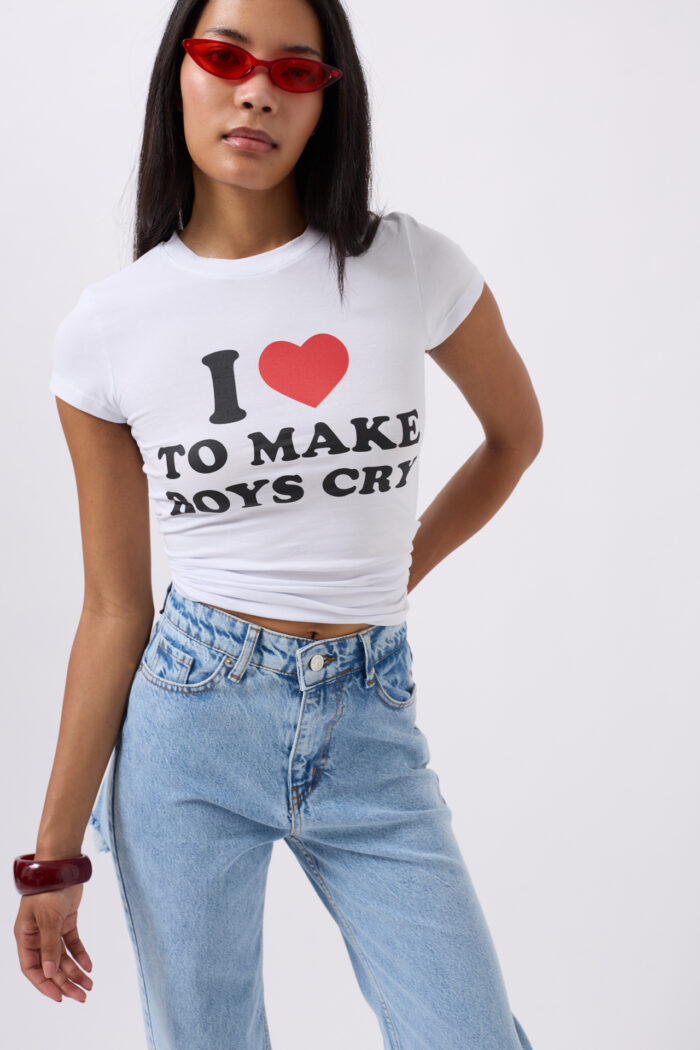 Embroidery Detail Printed Crop T-shirt - Producer: Black Fashion - Wholesale Women Clothes - TheBS Women