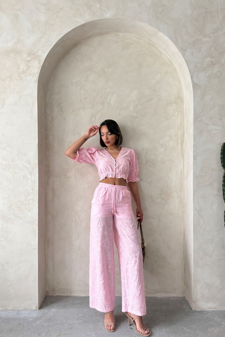 Floral Detailed Embroidered Blouse - Producer: Topshow - Wholesale Women Clothes - TheBS Women