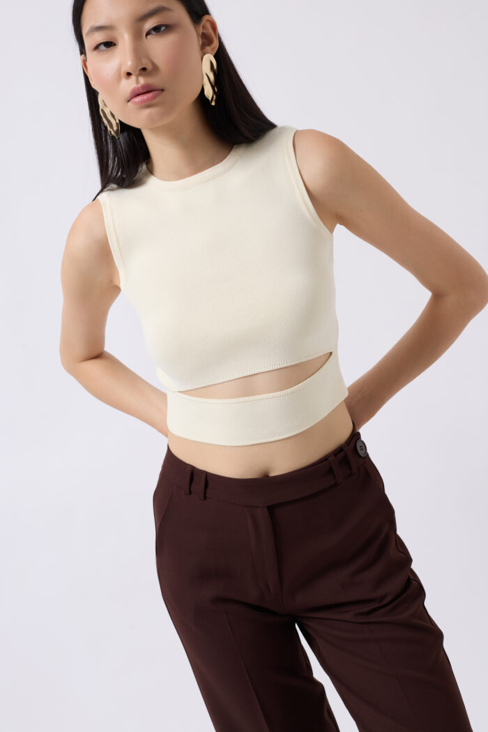 Window Detail Knitwear Blouse Crop Top - Producer: Black Fashion - Wholesale Women Clothes - TheBS Women
