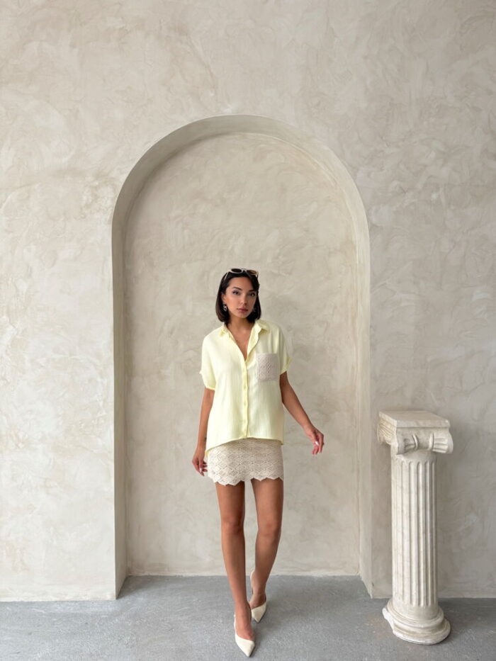 D2360 Linen Shirt With Applique Pockets - Producer: Topshow - Wholesale Women Clothes - TheBS Women