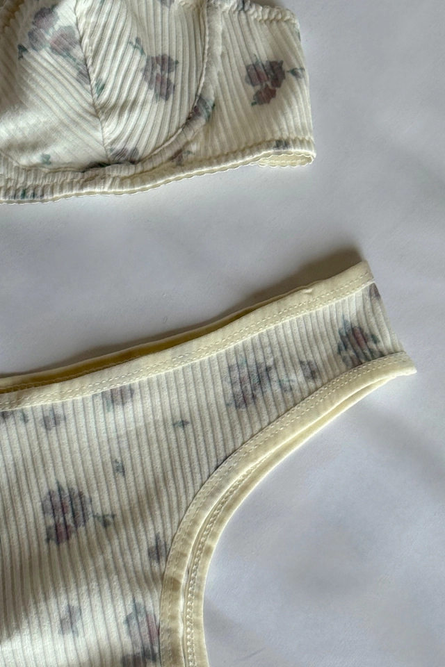 Flower Pattern Underwear - Producer: EYYO ATELIER - Wholesale Women Clothes - TheBS Women