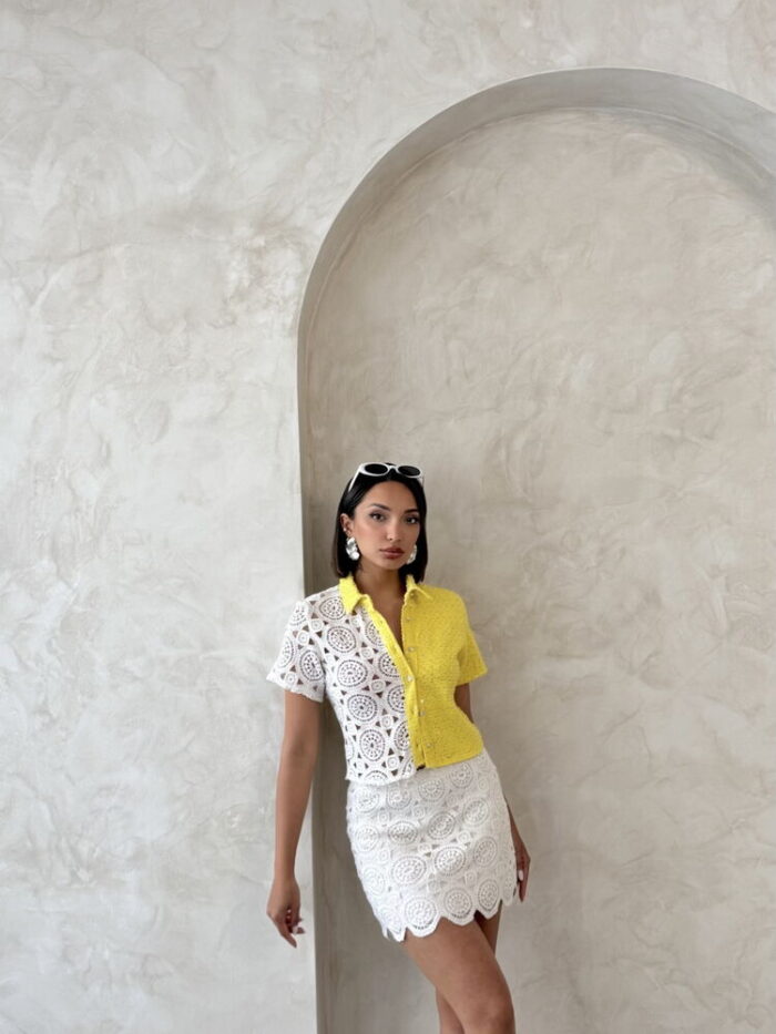 White Slim Fit Polo Neck Crop Shirt - Producer: Topshow - Wholesale Women Clothes - TheBS Women