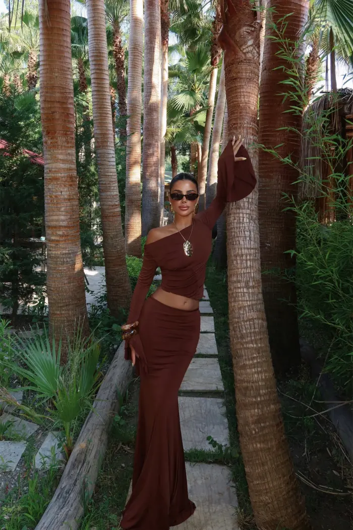 Elegant Formal Suit With Off Shoulder Neck - Producer: EYYO ATELIER - Wholesale Women Clothes - TheBS Women
