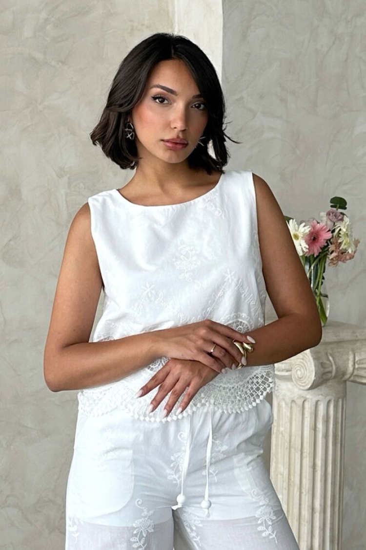 White Elegant Cap Sleeve Blouse - Producer: Topshow - Wholesale Women Clothes - TheBS Women