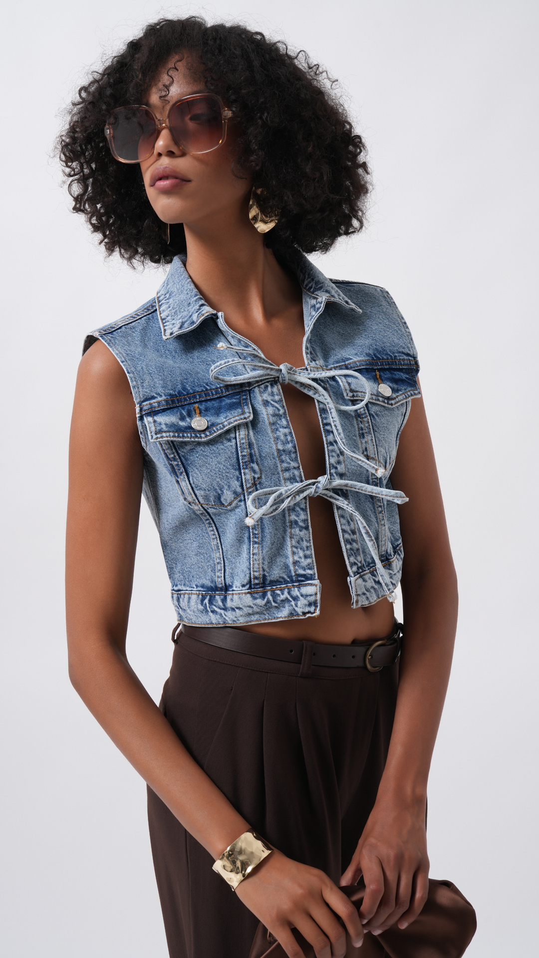 Casual Crop Vest With Flap Pocket And Tie Closure - Producer: Black Fashion - Wholesale Women Clothes - TheBS Women
