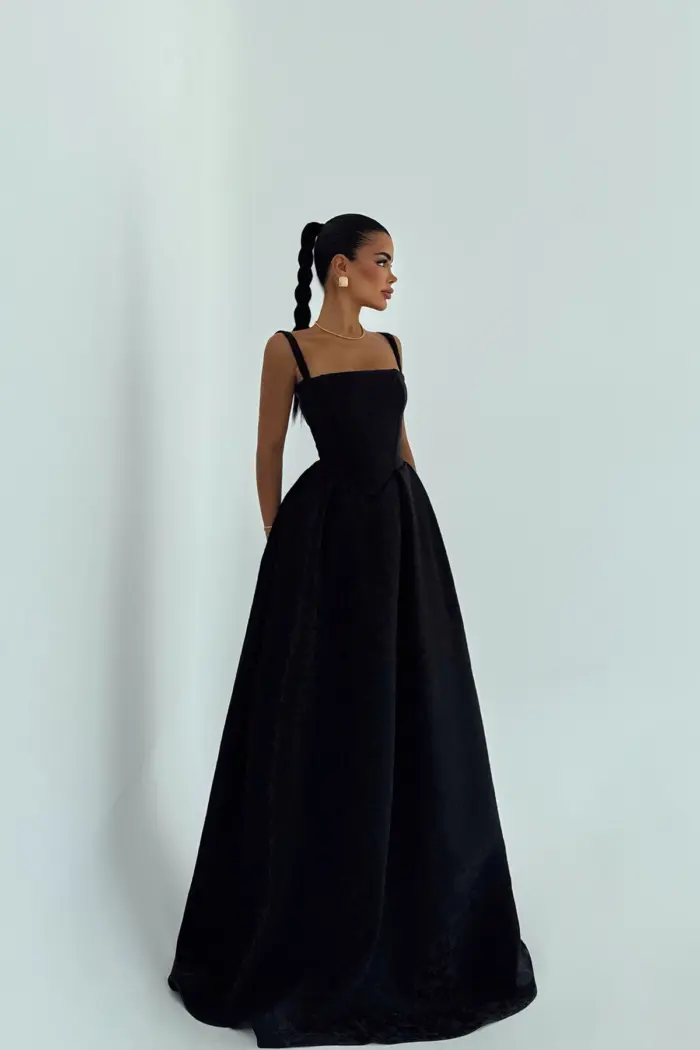 Elegant Black Fit And Flare Dress - Producer: EYYO ATELIER - Wholesale Women Clothes - TheBS Women