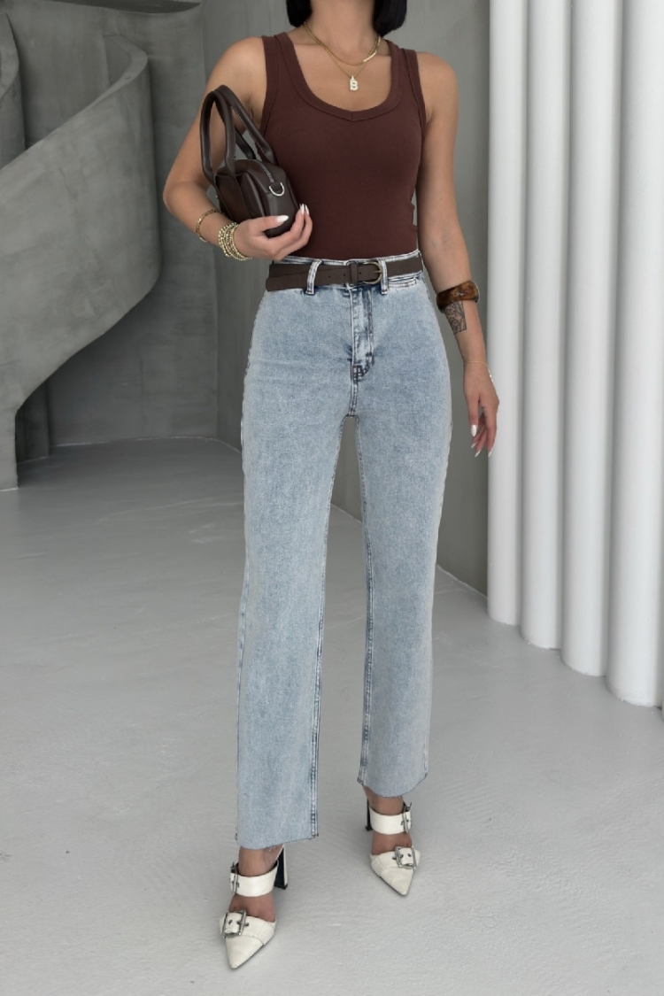 Mom Jeans High Waist Straight Leg Zip Up - Brand: XLove - Women & Kids, Baby Clothes Wholesale - TheBS Women