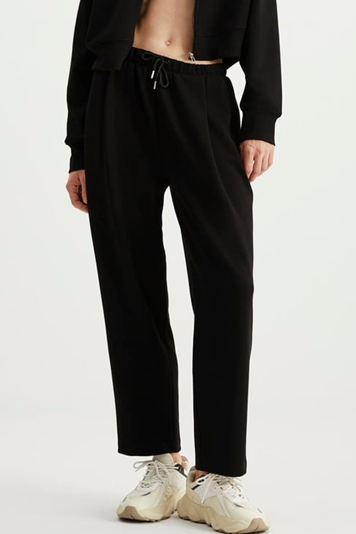 Relaxed Single Sweatpants - Brand: la & vetta - Women & Kids, Baby Clothes Wholesale - TheBS Women