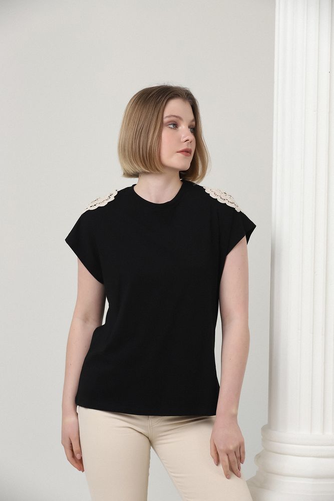 Shoulder Lace T-shirt - Producer: Topshow - Wholesale Women Clothes - TheBS Women