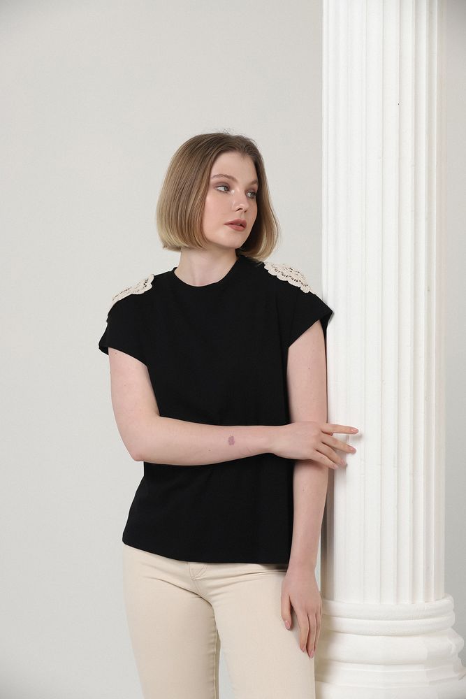 Shoulder Lace T-shirt - Producer: Topshow - Wholesale Women Clothes - TheBS Women