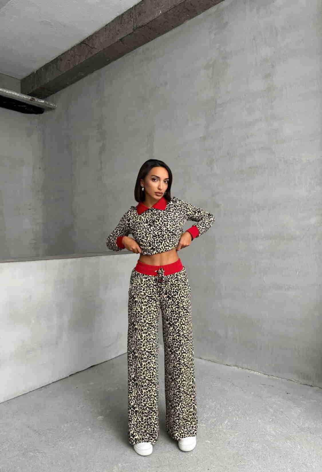 Leopard Patterned Polo Collar Crop Top - Brand: Topshow - Women & Kids, Baby Clothes Wholesale - TheBS Women