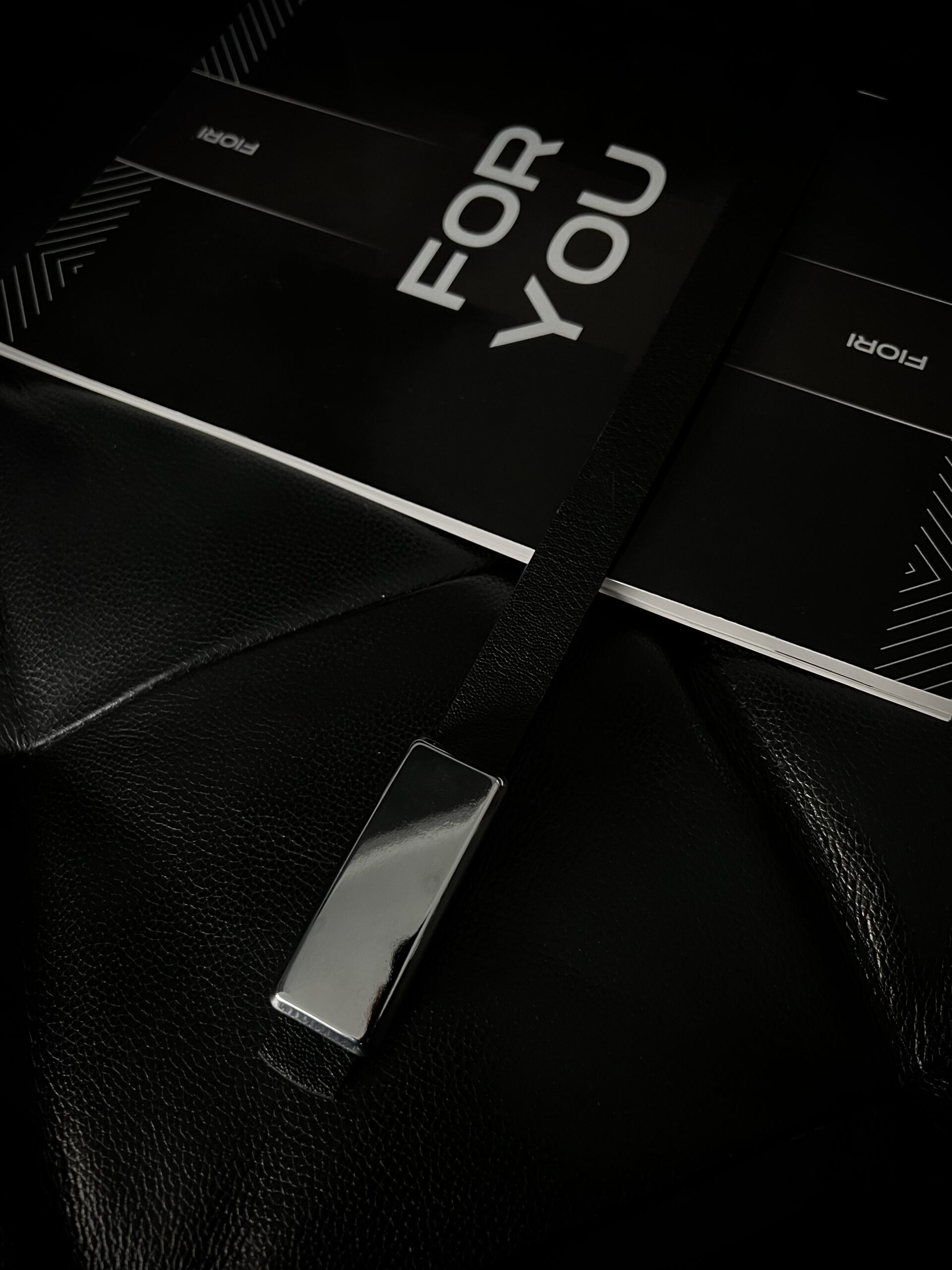 Rectangular Buckle Thin Women’s Belt – Brand: Fiori – Women & Kids, Baby Clothes Wholesale – TheBS Women