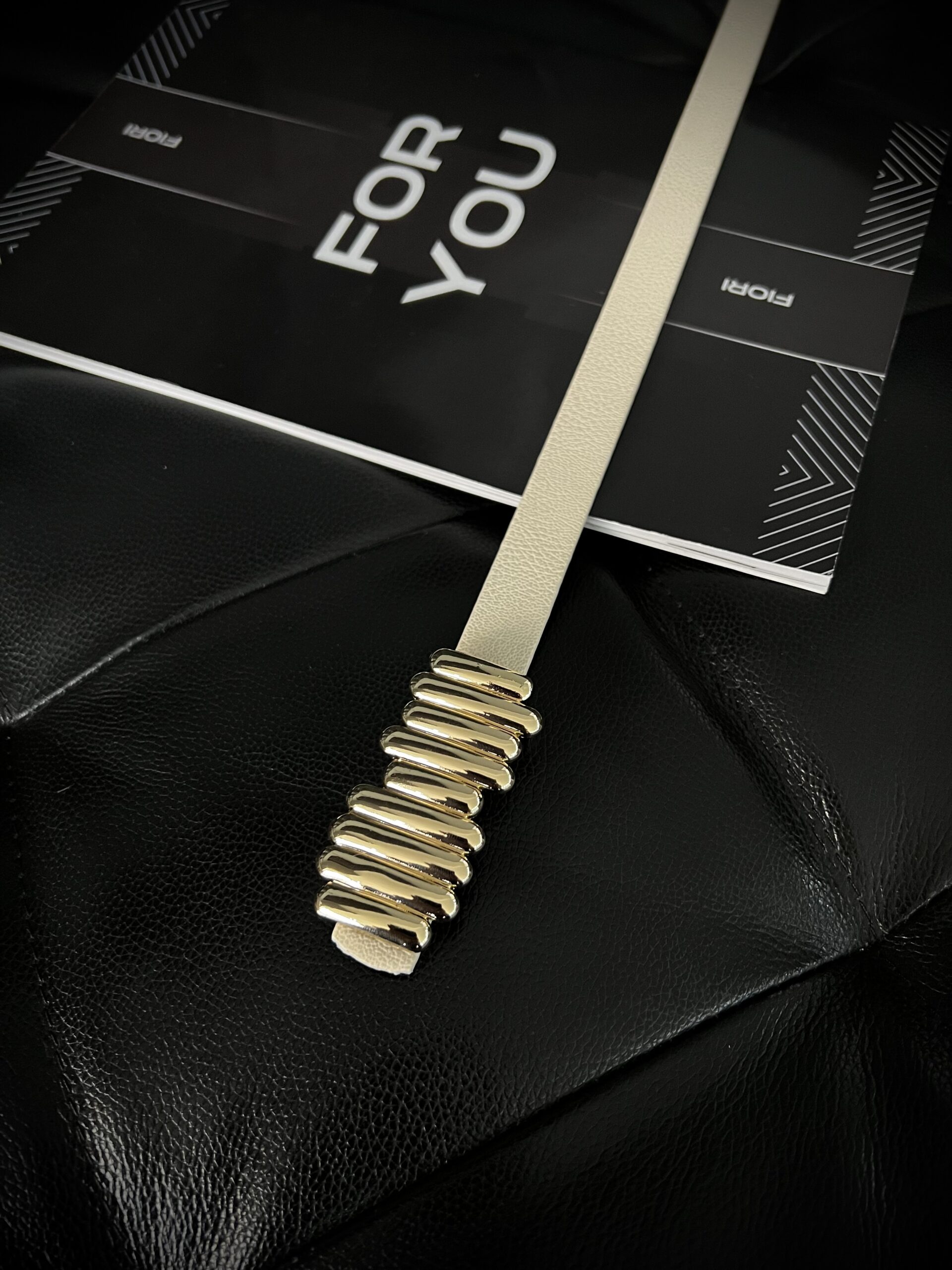 Fiori Design Bar Buckle Thin Women’s Belt – Brand: Fiori – Women & Kids, Baby Clothes Wholesale – TheBS Women