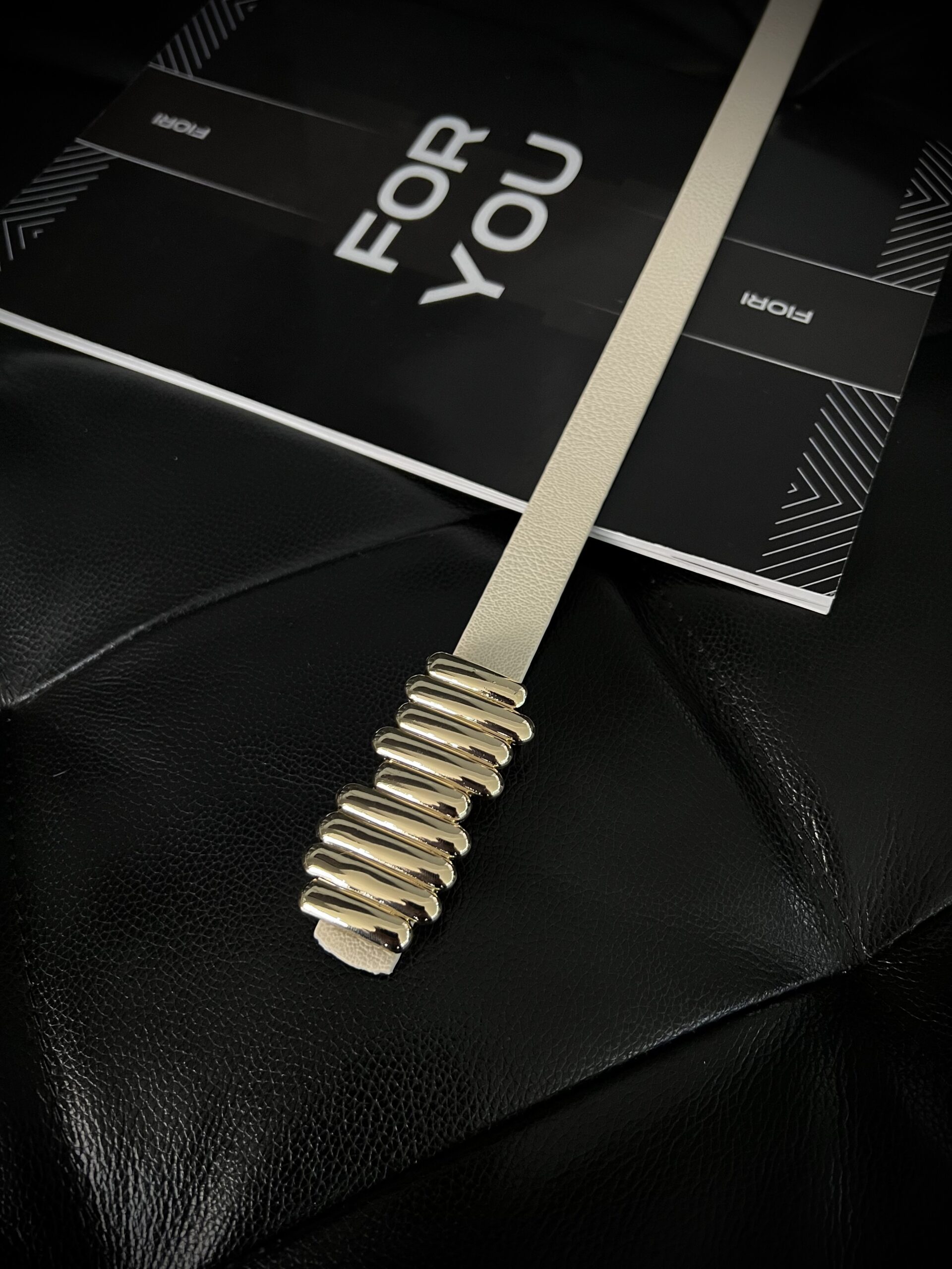 Fiori Design Bar Buckle Thin Women’s Belt – Brand: Fiori – Women & Kids, Baby Clothes Wholesale – TheBS Women