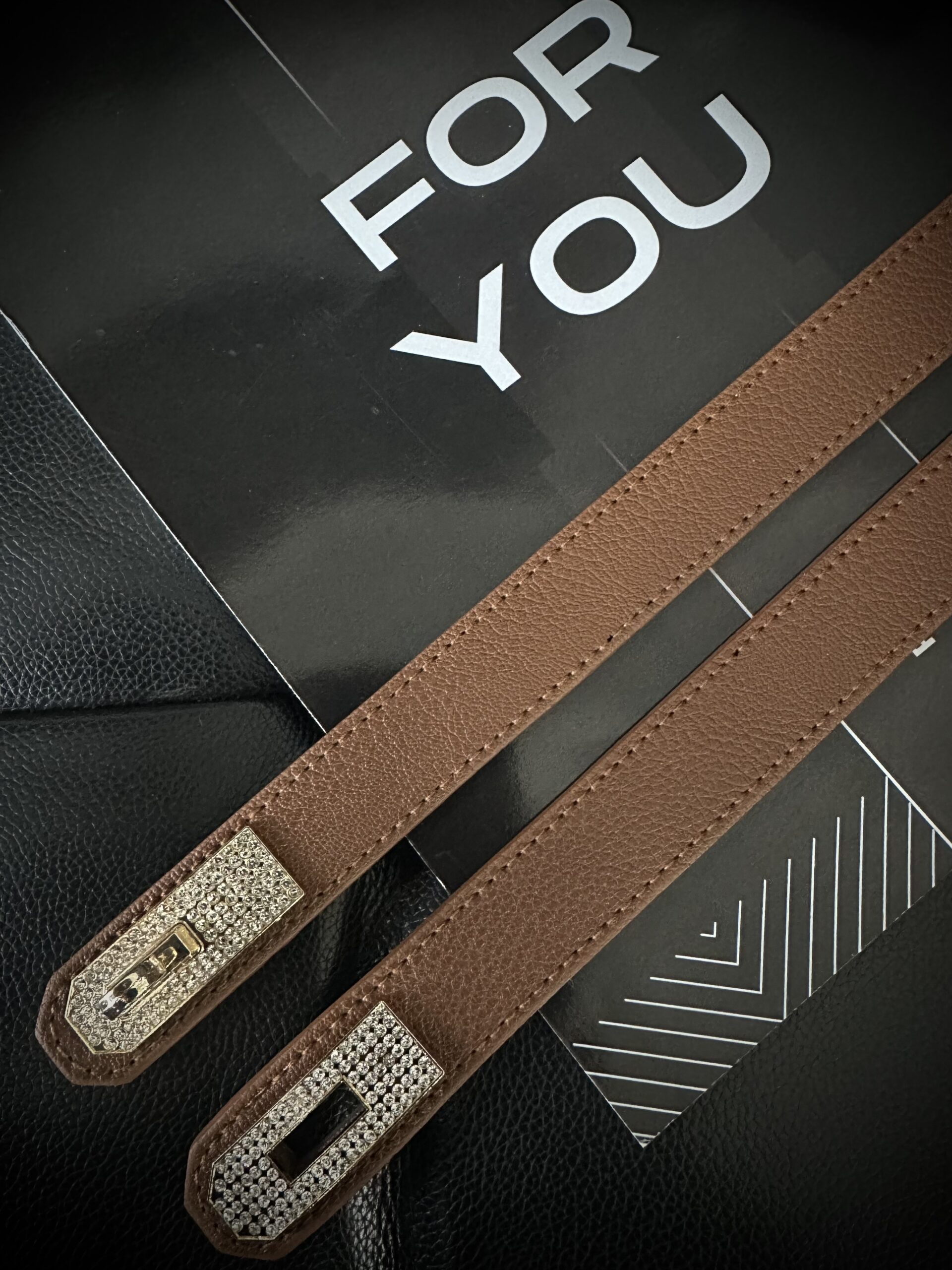 Women’s Thin Elastic With Stones And Lock Buckle – Brand: Fiori – Women & Kids, Baby Clothes Wholesale – TheBS Women