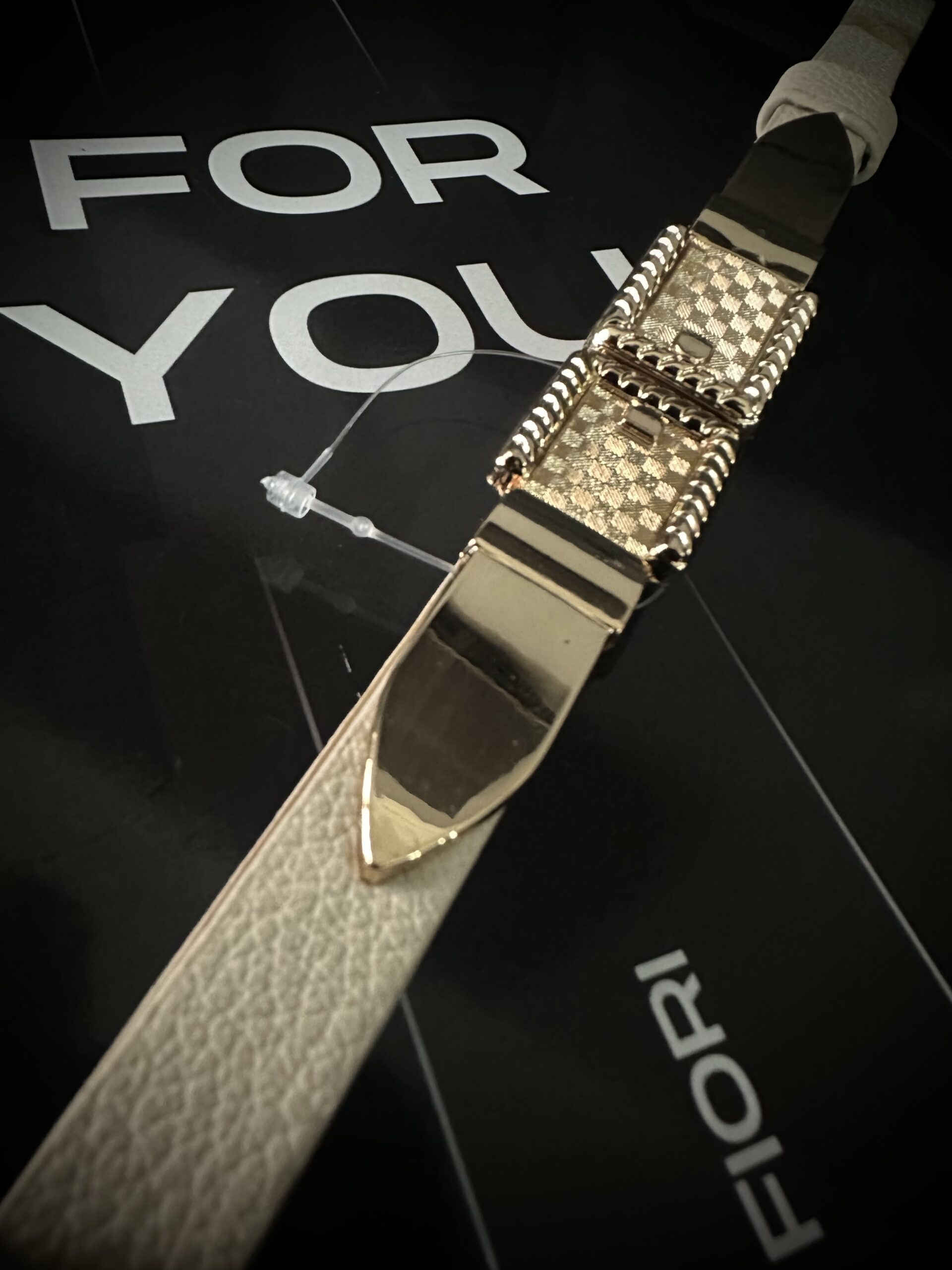 Thin Buckle Adjustable Women's Belt - Brand: Fiori - Women & Kids, Baby Clothes Wholesale - TheBS Women