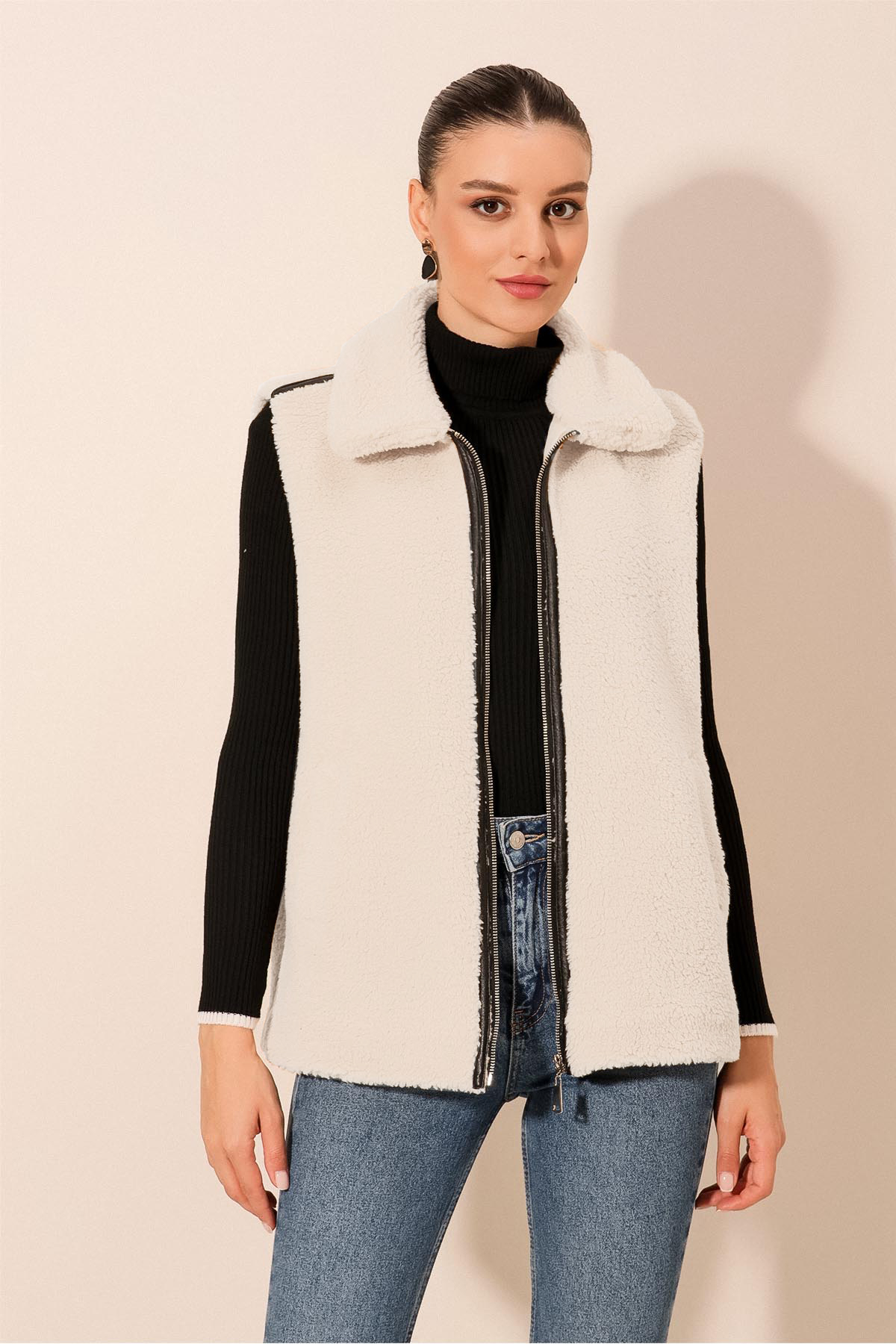 Plush Vest - White - Brand: Bigdart - Women & Kids, Baby Clothes Wholesale - TheBS Women