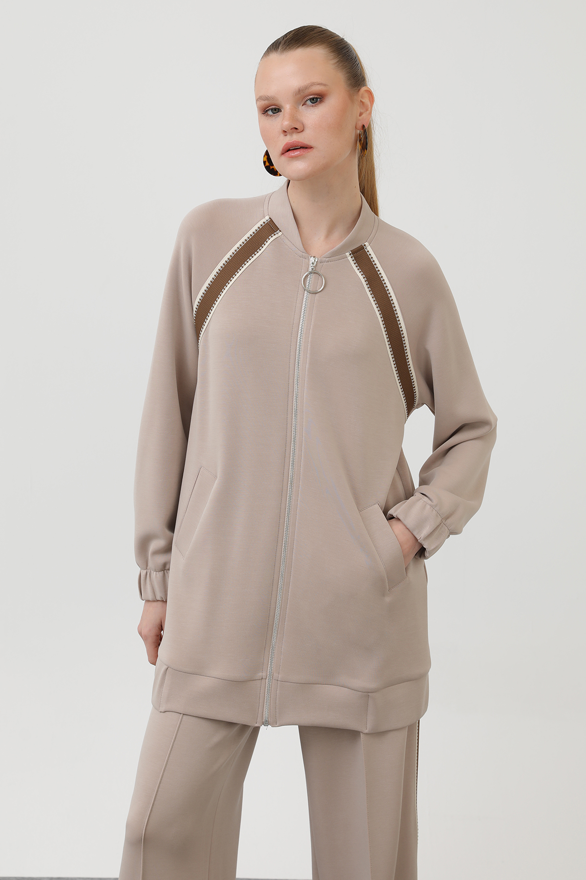 Zippered Shoulder Stripe Detailed Trouser Suit – Brand: Puane – Women & Kids, Baby Clothes Wholesale – TheBS Women