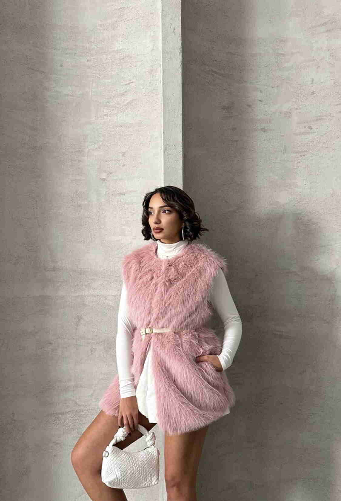 Furry Vest - Powder - Brand: Topshow - Women & Kids, Baby Clothes Wholesale - TheBS Women