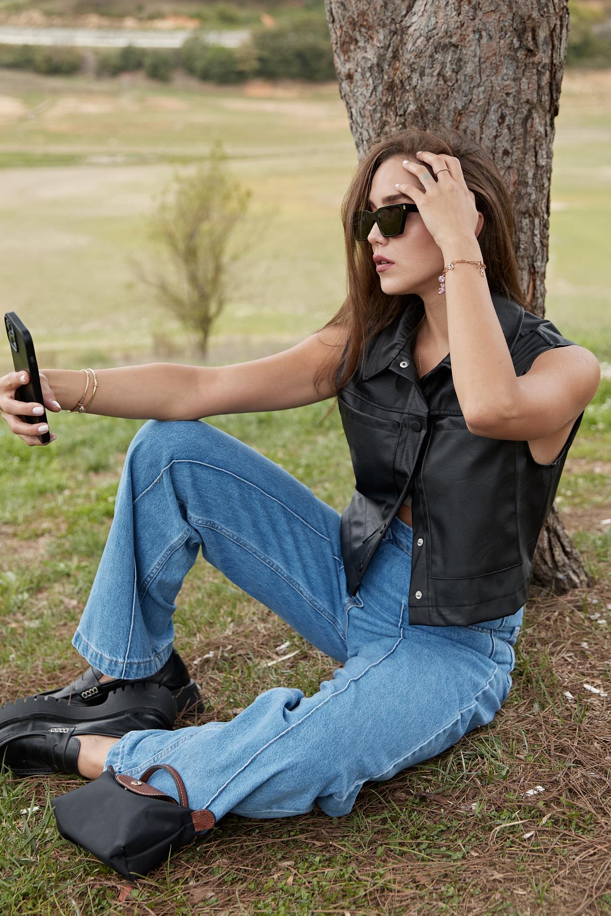 Button Detailed Wide Leg Jeans – Blue – Brand: Levure – Women & Kids, Baby Clothes Wholesale – TheBS Women