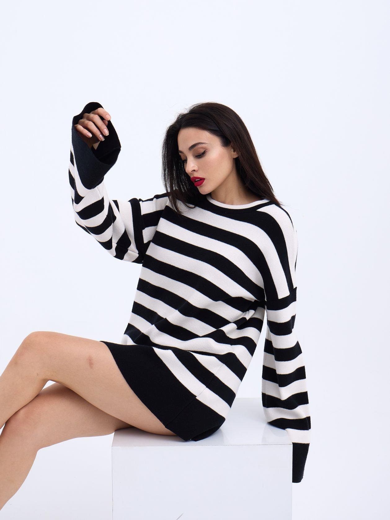 Knitted Striped Casual Sweater — Ecru – Brand: Fame – Women & Kids, Baby Clothes Wholesale – TheBS Women