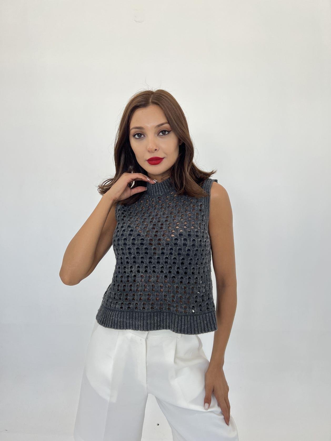 Knitwear Mesh Sweater - Brand: Fame - Women & Kids, Baby Clothes Wholesale - TheBS Women