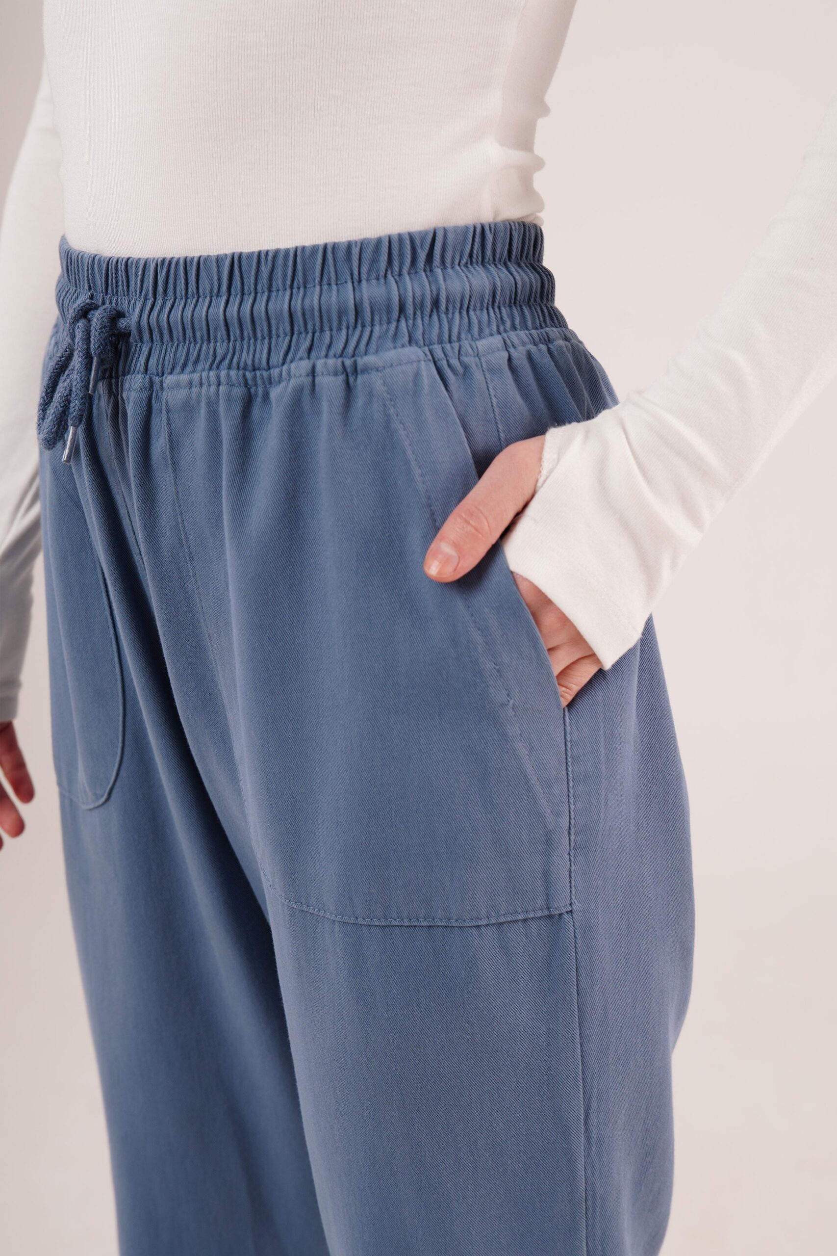 WholesalePants With Drawstring Detailed Pockets – Brand: Lustrin – Women & Kids, Baby Clothes Wholesale – TheBS Women