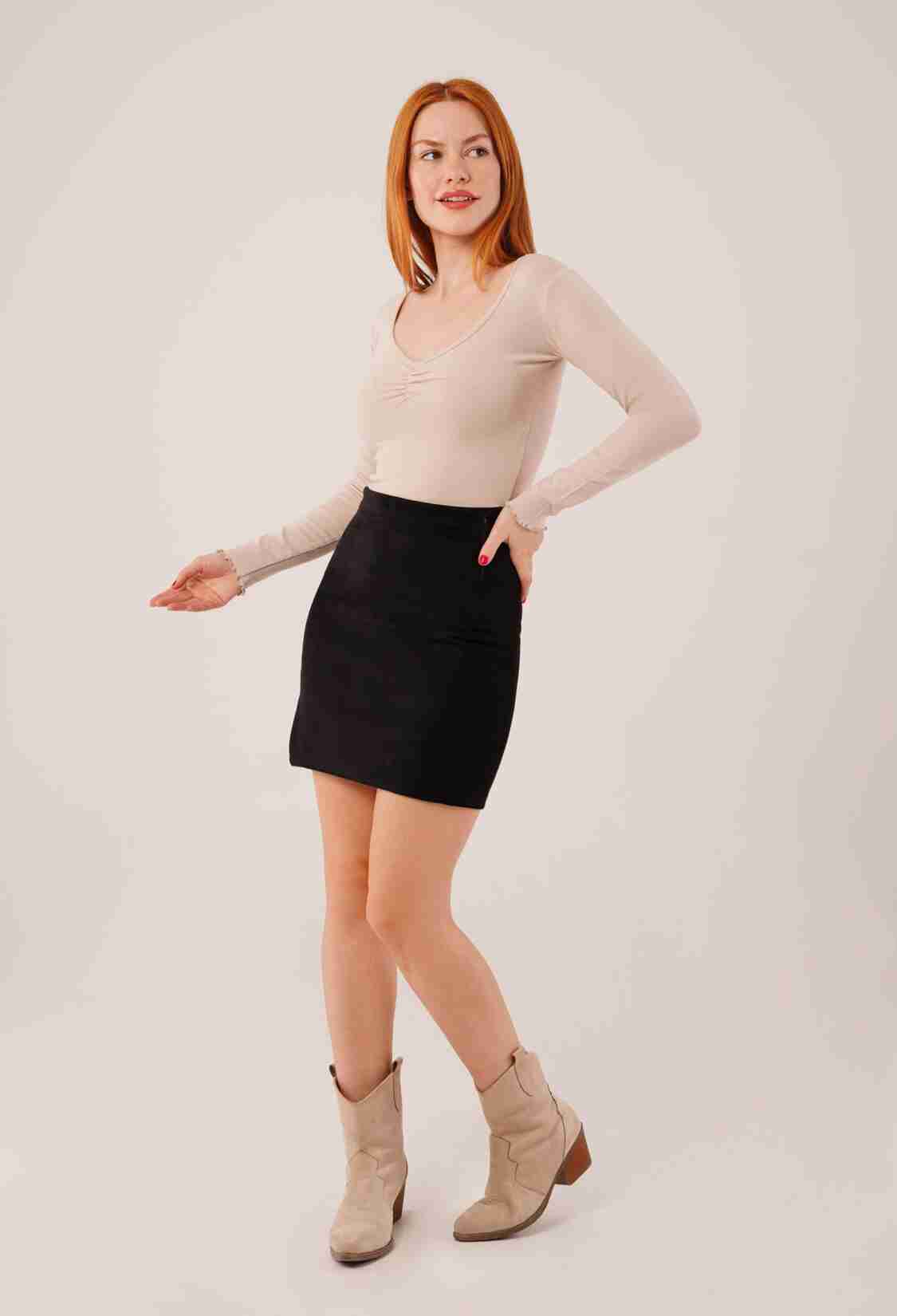 Wide CollarWholesale Basic Body Blouse - Brand: Lustrin - Women & Kids, Baby Clothes Wholesale - TheBS Women