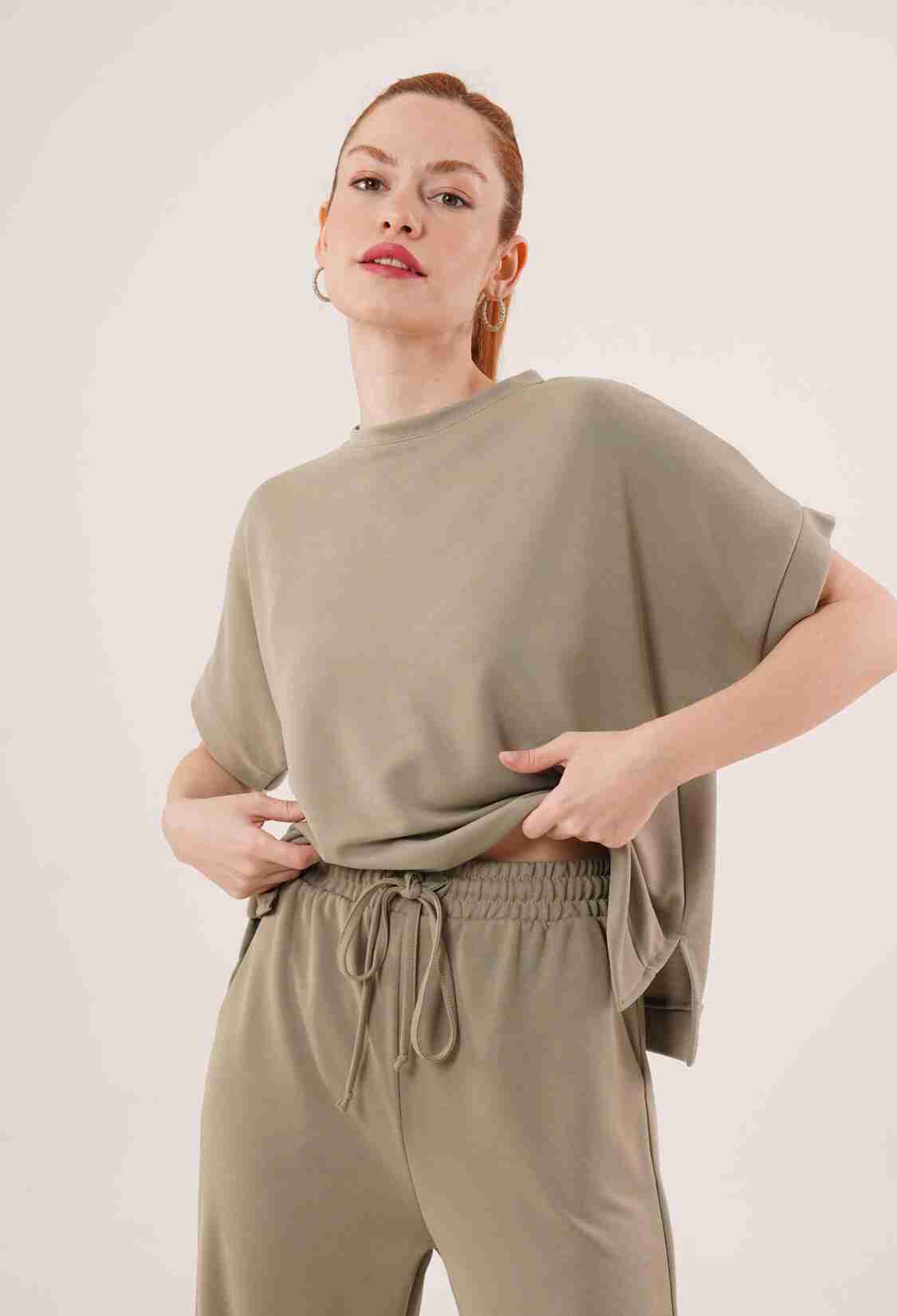 Modal Short Sleeve Top And Wide Leg Tracksuit Double Wholesale OilSuit - Brand: Lustrin - Women & Kids, Baby Clothes Wholesale - TheBS Women