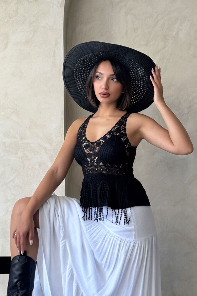 Wholesale Blouse With Guipure Detailed Strap