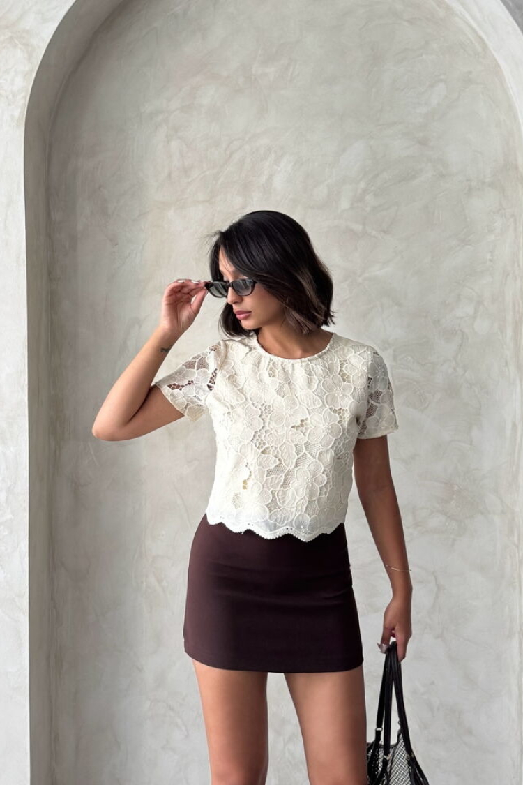 White Elegant Floral Slim Fit Blouse - Brand: Topshow - Women & Kids, Baby Clothes Wholesale - TheBS Women